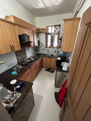 Team Area in 6 BHK Independent House at Sector 9 – for Sale