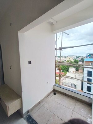 Balcony in 1 BHK Apartment at Indiranagar – for Rent