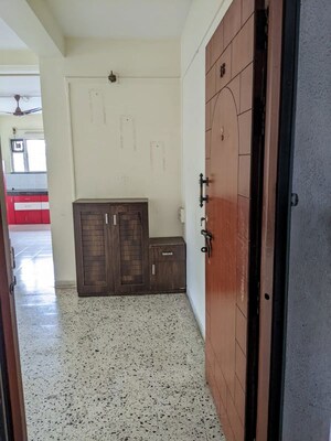 Living Room in 2 BHK Apartment at Shahu Colony – for Rent
