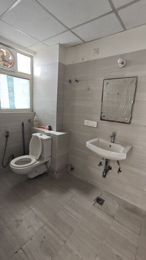 Bathroom in 4 BHK Apartment at Omaxe Heights, Sector 86 – for Rent