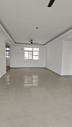 4 BHK Apartment For Rent in Omaxe Heights, Sector 86