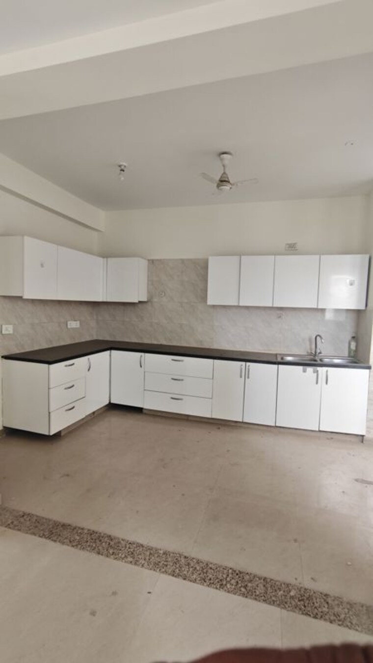Kitchen, omaxe-heights 4 Bedroom 2350 Sq.Ft. Apartment In Sector 86 Faridabad 10535677
