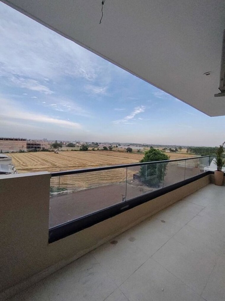 Swimming Pool, barnala-green-lotus-avenue 3 Bedroom 1917 Sq.Ft. Apartment In Ambala Highway Zirakpur 10535693