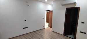 Room in  Apartment at Sumadhura The Olympus, Nanakramguda – for Rent