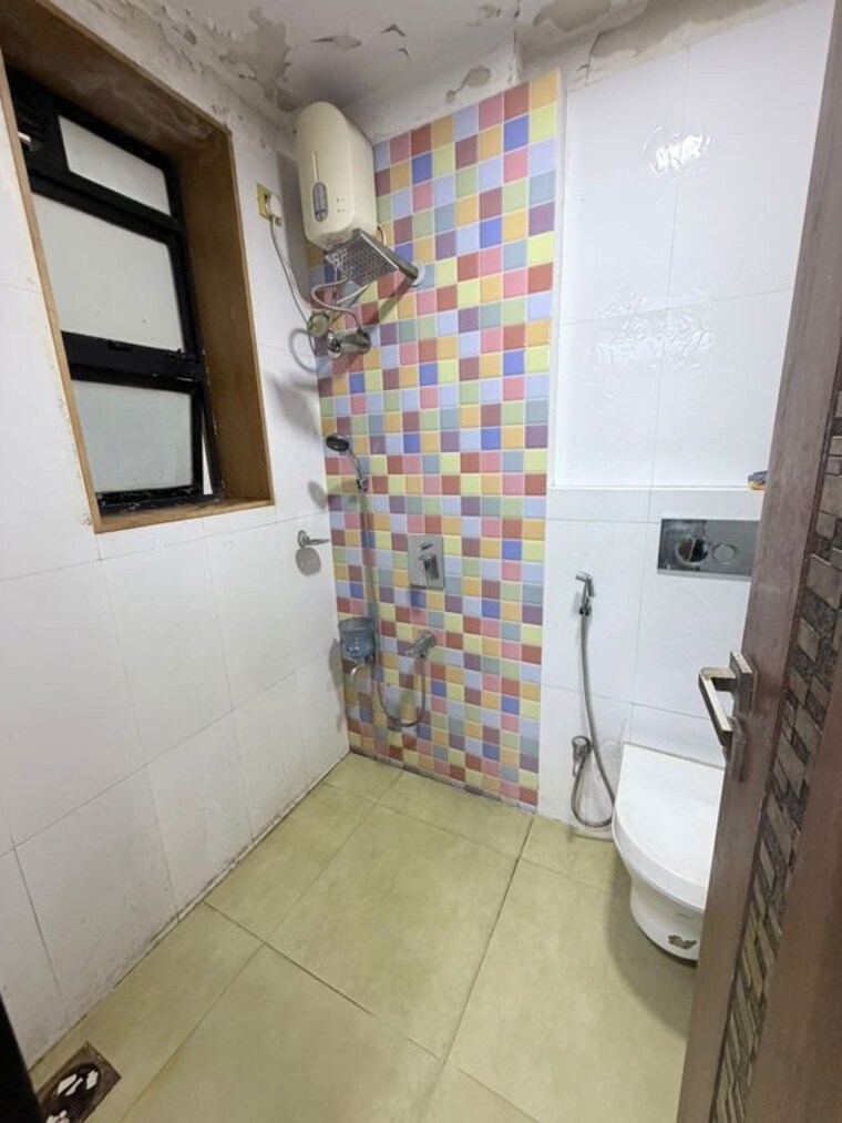 Bathroom, blue-bell-chembur 2 Bedroom 845 Sq.Ft. Apartment In Chembur Mumbai 10535736