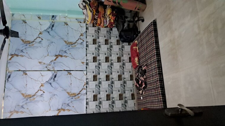 Room, razapur khurd 3 Bedroom 25 Sq.Yd. Independent House In Razapur Khurd Delhi 10535641