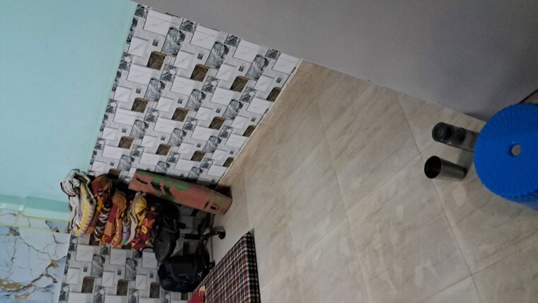 Room, razapur khurd 3 Bedroom 25 Sq.Yd. Independent House In Razapur Khurd Delhi 10535641