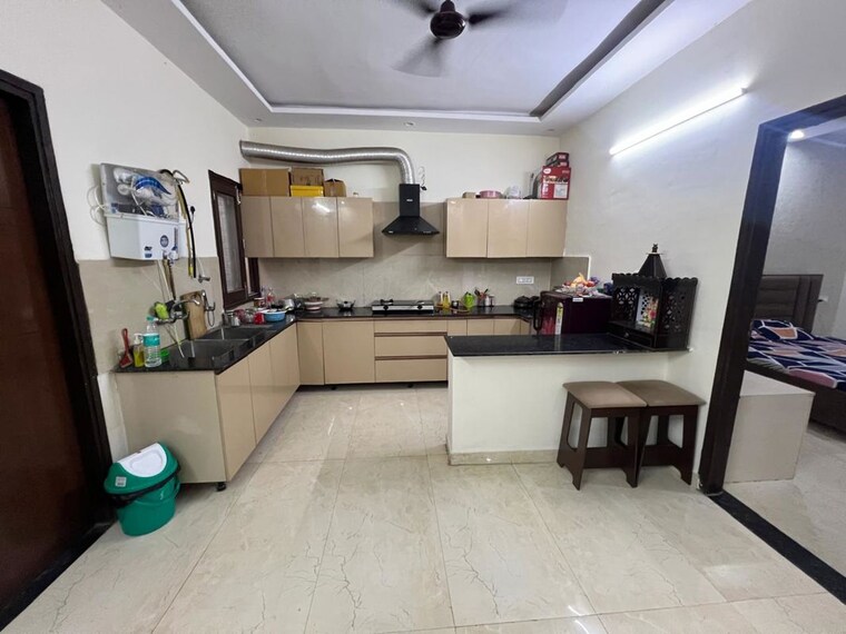 Living Room, silver-city-heights 4 Bedroom 2350 Sq.Ft. Apartment In Ambala Highway Zirakpur 10535735