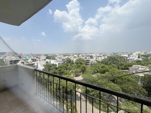 2 BHK Builder Floor For Rent in Sector 23