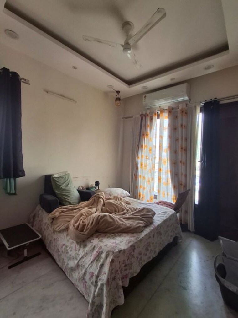 Living Room, ansal-plaza-sector-23 3 Bedroom 1800 Sq.Ft. Builder Floor In Sector 23 Gurgaon 10535753