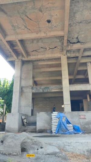  Shop – Exterior View View at Malodi - for Sale
