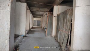 Building Lobby in  Shop at Malodi – for Sale