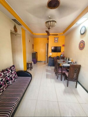2 BHK Apartment For Sale in Kamal Apartment Teen Hath Naka, Louis Wadi