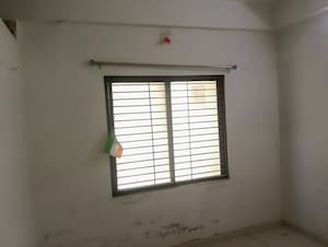 Room in  Apartment at Gorwa – for Sale