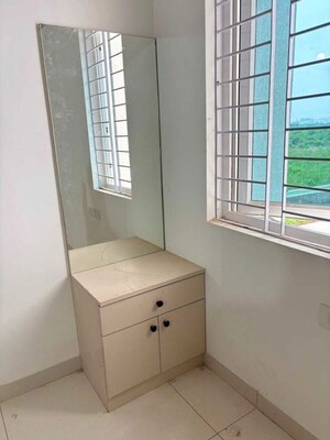 Room in  Apartment at Pacifica Hillcrest Phase 2, Gachibowli – for Rent