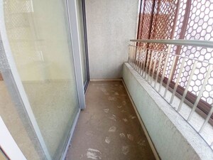 Balcony in 3 BHK Apartment at Piramal Vaikunth, Balkum Pada – for Sale