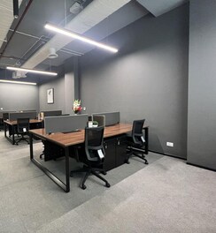 Office Space For Rent in RNT Marg