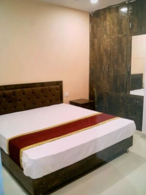 Bedroom in  Office Space at Krishna Enclave Sultanpur Road, Sultanpur Road – for Rent