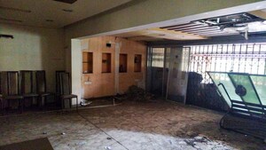 Room in  Apartment at Athwa – for Sale