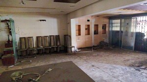 Room in  Apartment at Athwa – for Sale
