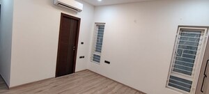 Room in  Apartment at Sumadhura Olumpus, Nanakramguda – for Rent