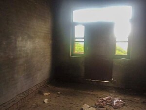 Room in  Independent House at Naughara – for Sale