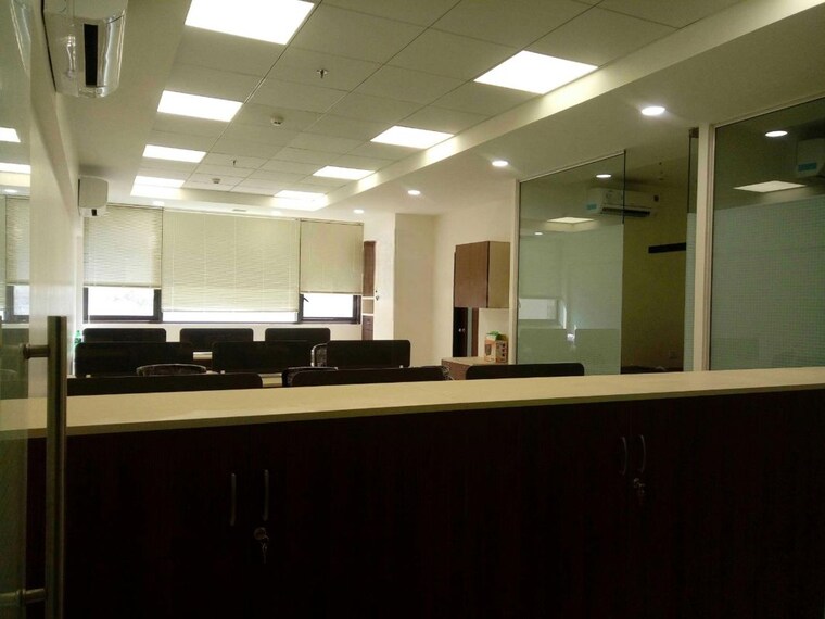 Team Area, race course road Commercial Office Space 1000 Sq.Ft. In Race Course Road Indore 10535813
