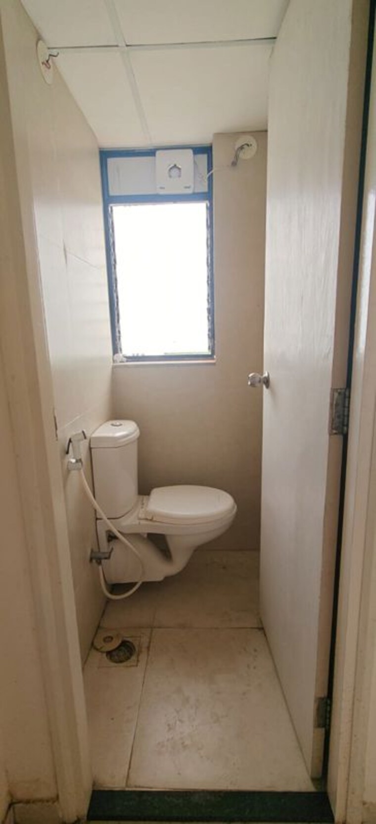 Bathroom, runwal-gardens-north-avenue 1 Bedroom 325 Sq.Ft. Apartment In Dombivli East Thane 10535830