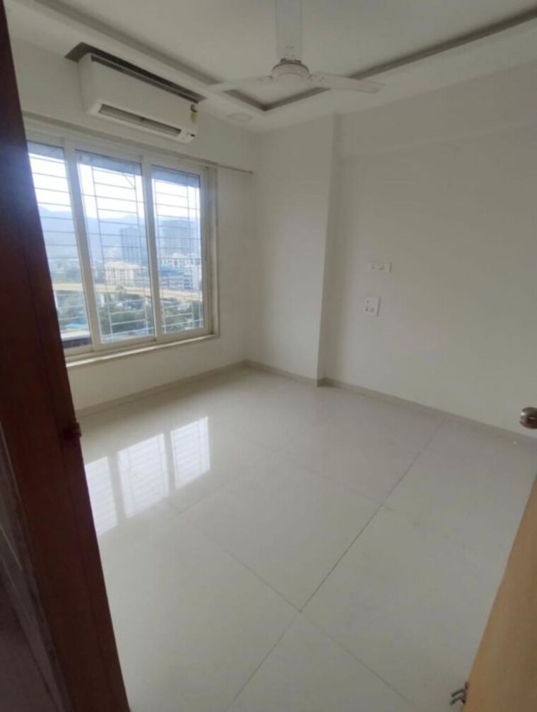 Room, rashmi-complex-teen-hath-naka 2 Bedroom 938 Sq.Ft. Apartment In Dharamveer Nagar Thane 10535810