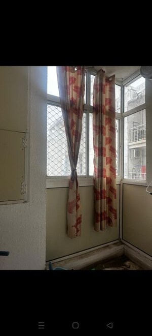 Furnished Amenities in 3 BHK Apartment at Antriksh Golf View - II, Sector 78 – for Rent