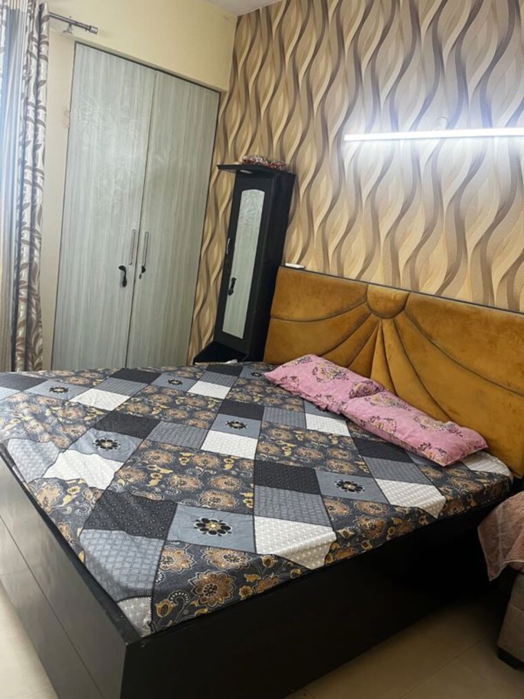 Bedroom, mahagun-my-woods 2.5 Bedroom 1200 Sq.Ft. Apartment In Sector 16c Greater Noida Greater Noida 10521482
