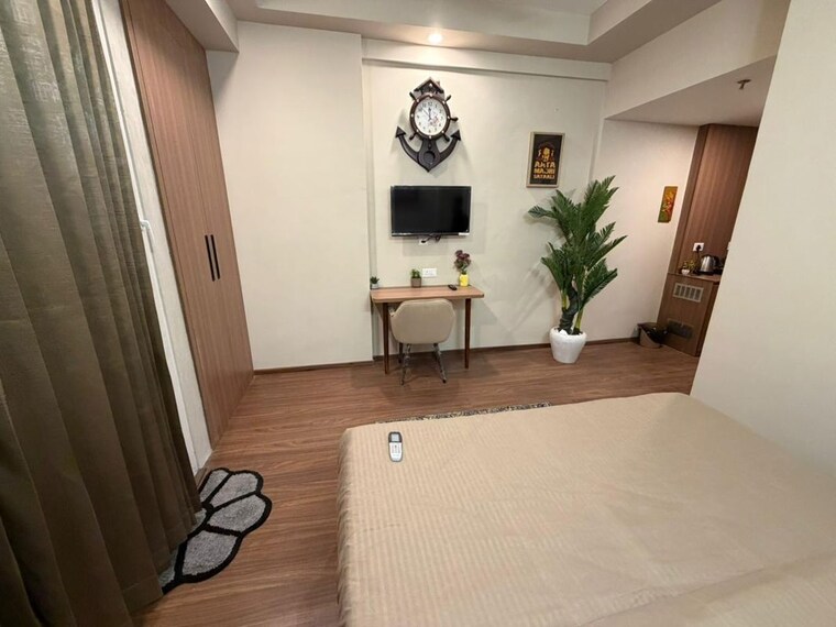Room, omaxe-grand Studio 660 Sq.Ft. Apartment In Sector 93b Noida 10535874