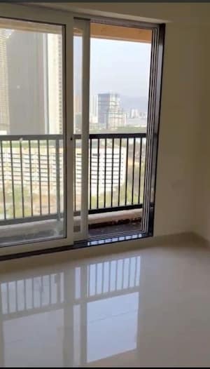 Room in 1 BHK Apartment at Natasha Enclave Vartak Nagar, Vartak Nagar – for Sale