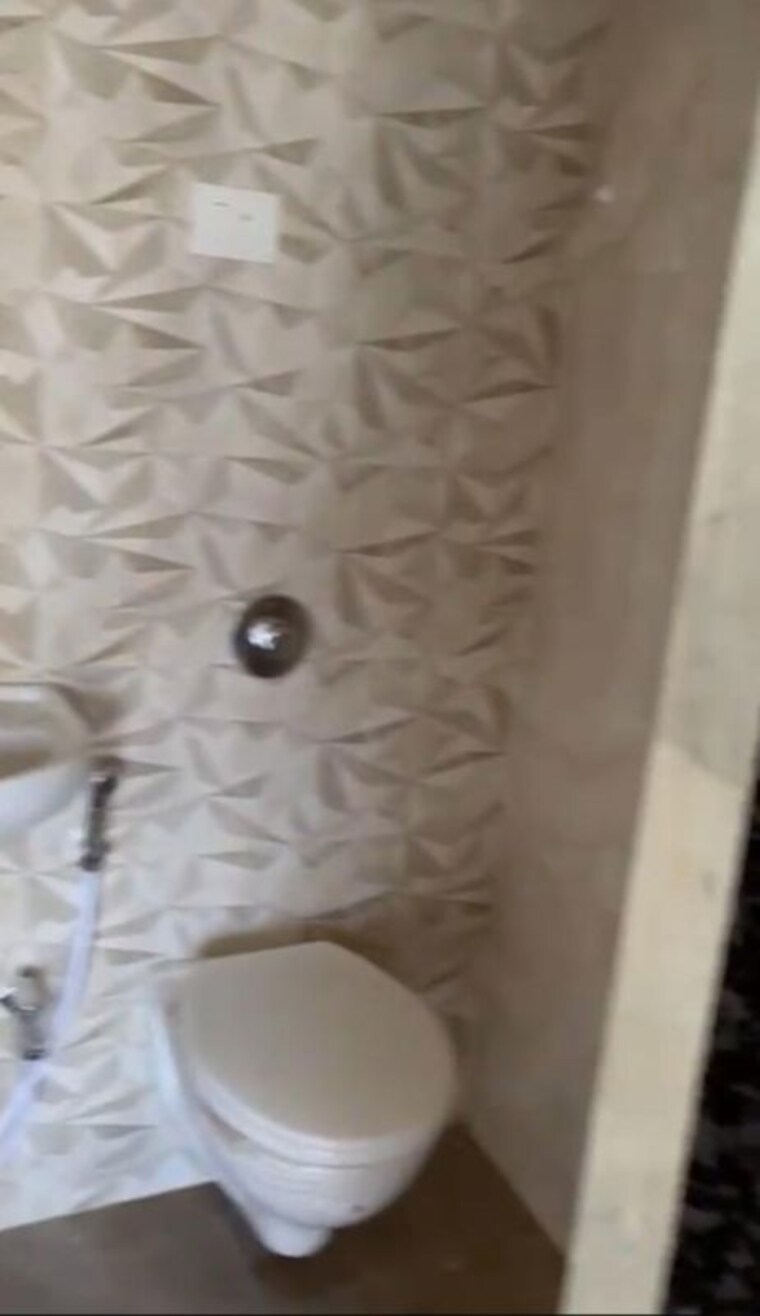 Bathroom, natasha-enclave-vartak-nagar 1 Bedroom 370 Sq.Ft. Apartment In Vartak Nagar Thane 10535872