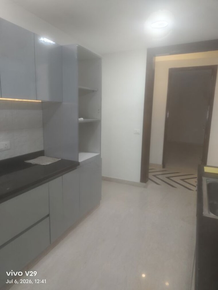 Room, emaar-mgf-emerald-hills 4 Bedroom 350 Sq.Yd. Apartment In Sector 65 Gurgaon 10535877