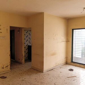 Room in  Apartment at Tembhavali – for Sale