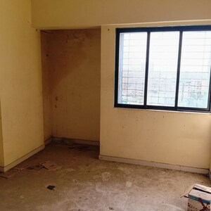 Room in  Apartment at Tembhavali – for Sale