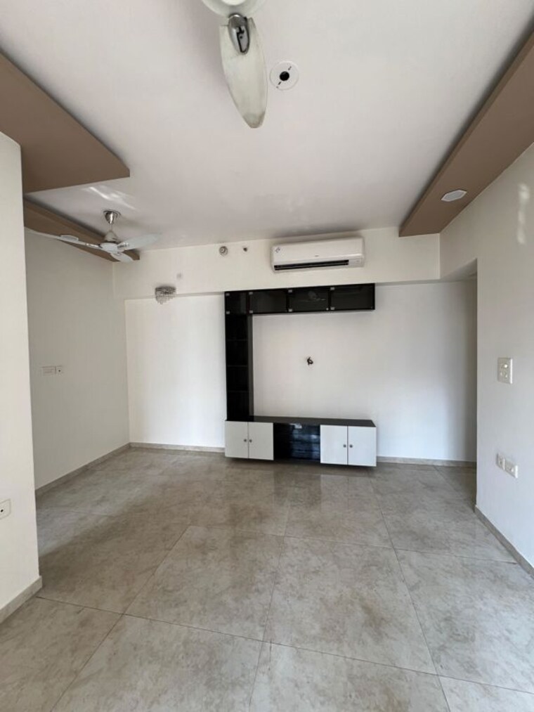 Room, lodha-amara 2 Bedroom 800 Sq.Ft. Apartment In Kolshet Road Thane 10535914