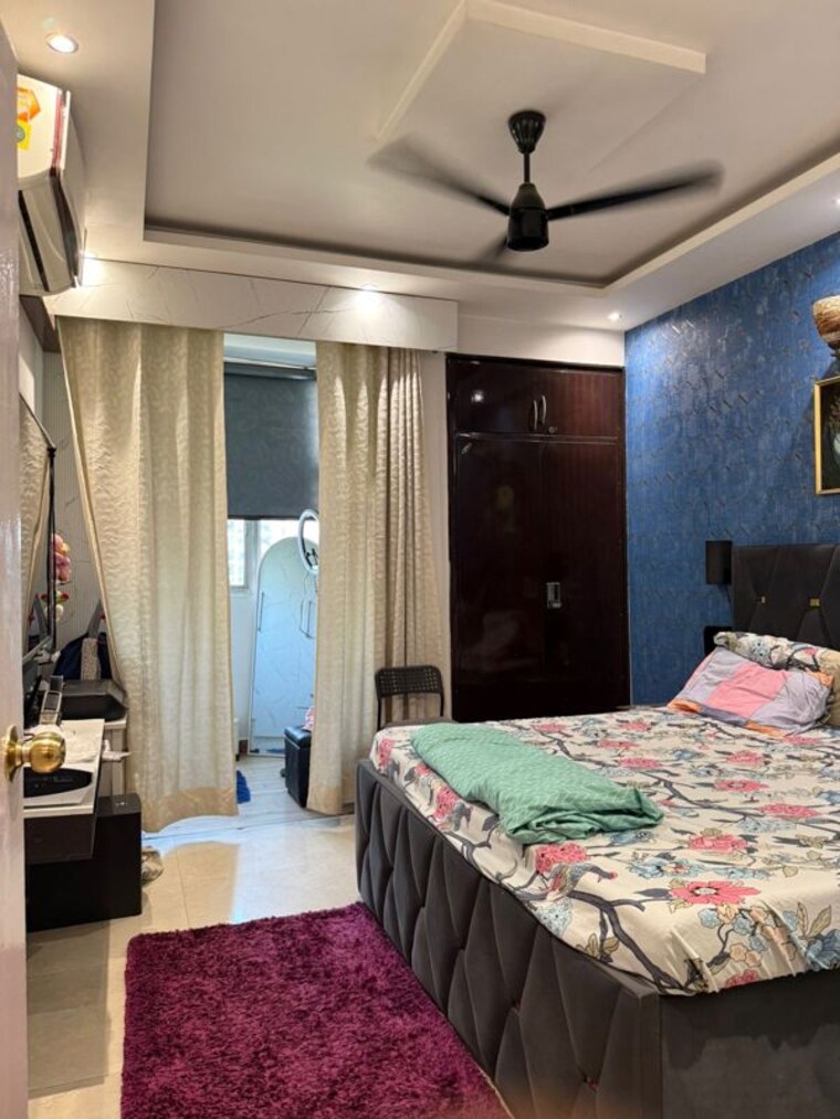 Bedroom, srs-royal-hills 2.5 Bedroom 1300 Sq.Ft. Apartment In Sector 87 Faridabad 10535931
