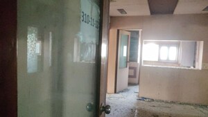  Shop – Exterior View View at Mankna - for Sale