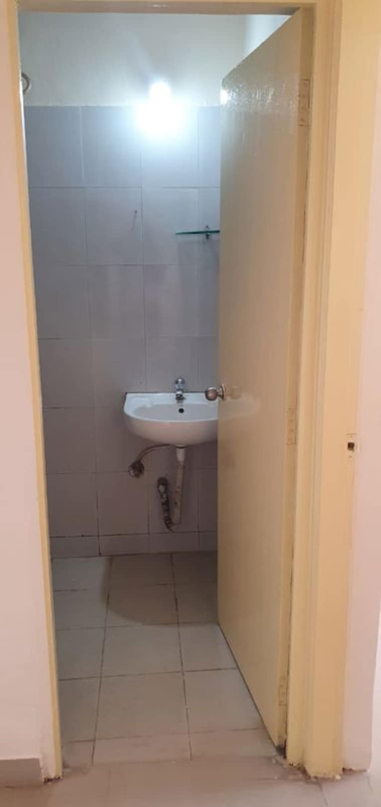 Bathroom, gurukrupa-astter 2 Bedroom 1020 Sq.Ft. Apartment In Wadgaon Sheri Pune 10535927
