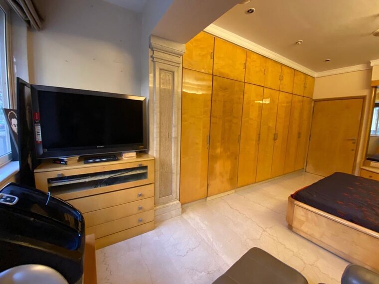 Kitchen, worli 3 Bedroom 1200 Sq.Ft. Apartment In Worli Mumbai 10535899