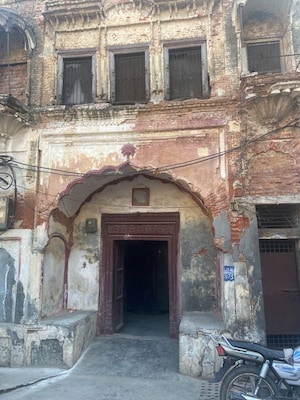  Independent House – Exterior View View at Indira Colony - for Sale