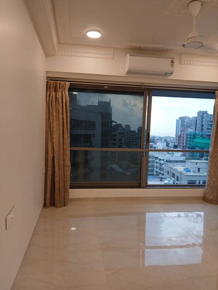 Room, crest-link 3 Bedroom 950 Sq.Ft. Apartment In Khar West Mumbai 10535910