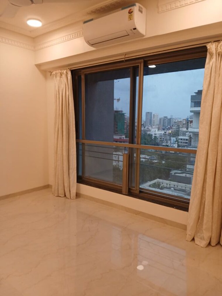 Room, crest-link 3 Bedroom 950 Sq.Ft. Apartment In Khar West Mumbai 10535910