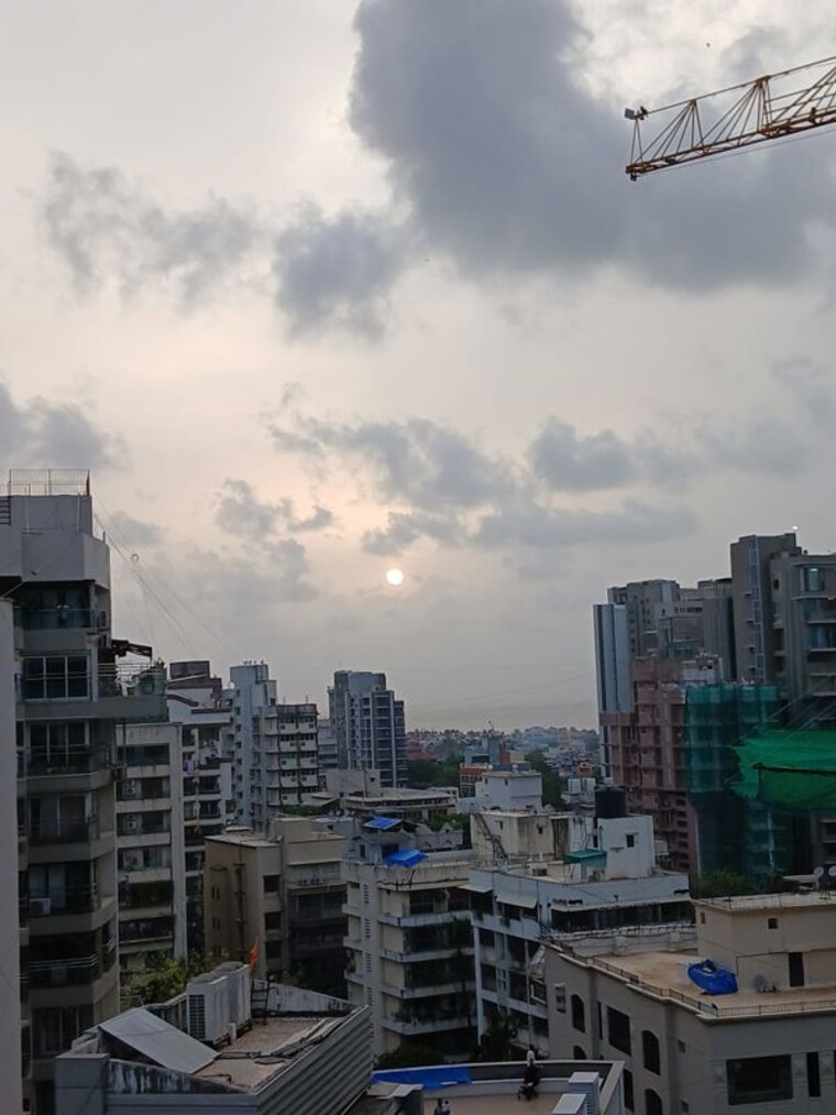 Exterior View, crest-link 3 Bedroom 950 Sq.Ft. Apartment In Khar West Mumbai 10535910