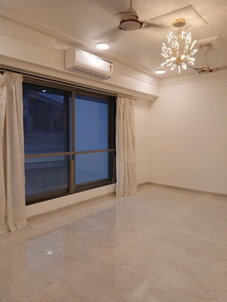 Room, crest-link 3 Bedroom 950 Sq.Ft. Apartment In Khar West Mumbai 10535910