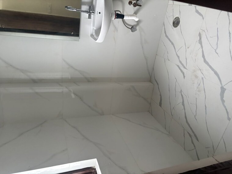 Bathroom, ansal-valley-view-estate 3 Bedroom 2530 Sq.Ft. Apartment In Gwal Pahari Gurgaon 10535904