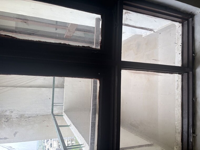 Balcony, ansal-valley-view-estate 3 Bedroom 2530 Sq.Ft. Apartment In Gwal Pahari Gurgaon 10535904