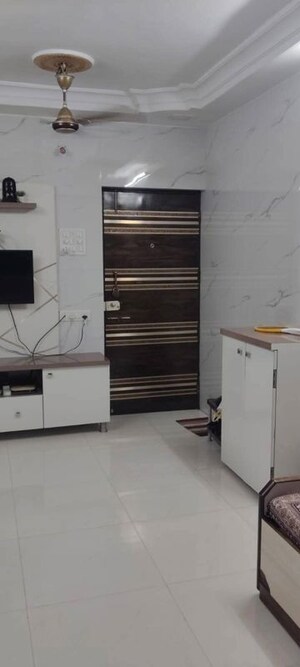 Room in 1 BHK Apartment at Shrirang CHS, Shrirang Society – for Sale